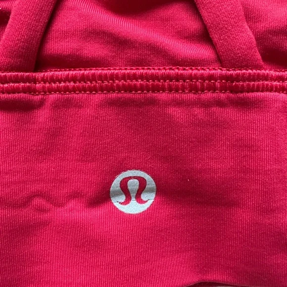 lululemon athletica Like New Energy Longline Bra, Medium Support, B-D Cups - Picture 4 of 6